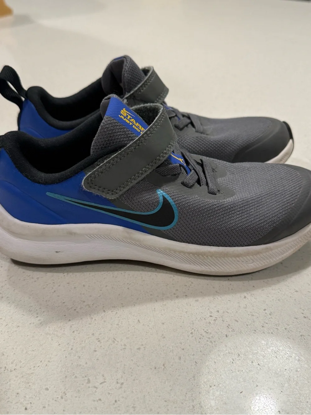 Nike Kids Gray & Blue Sneakers with Hook-and-Loop Strap